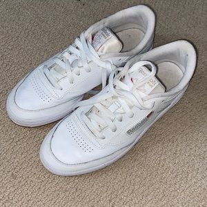 Reebok white sneakers size 9
